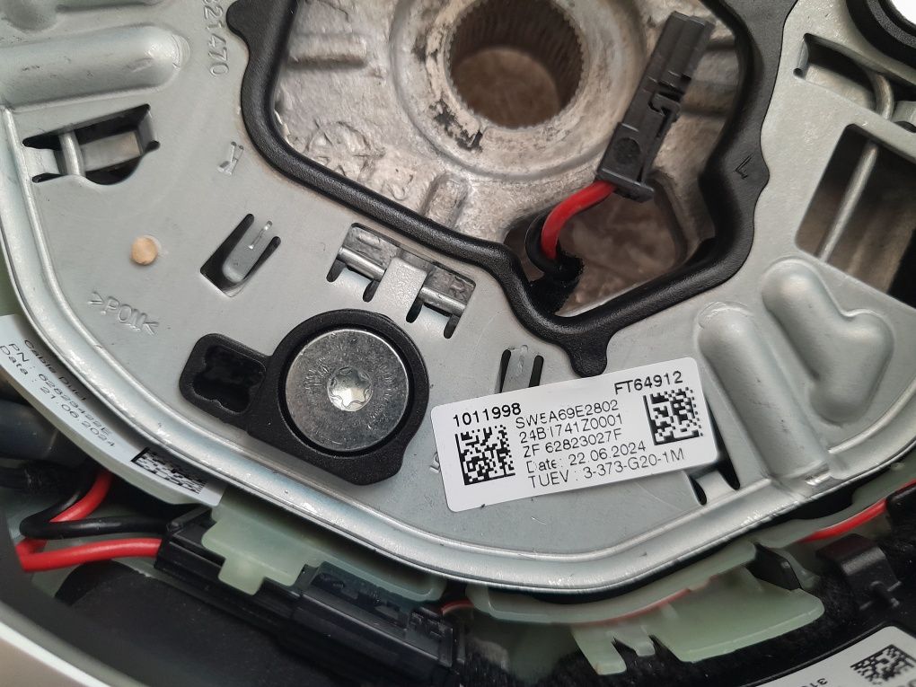 Kierownica Skórzana BMW G20 G21 G22 G23 G26 F40 F44 M-PAKIET LCI