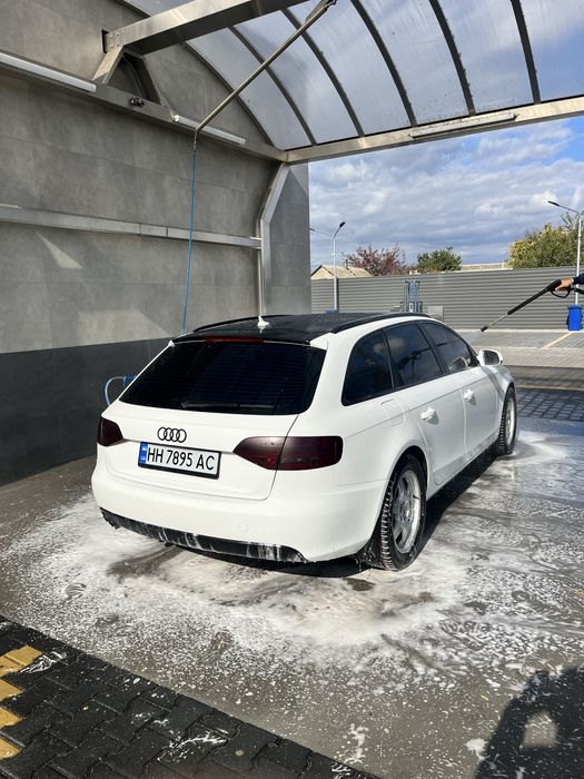 Audi a4 b8 2.0 tdi 170кс