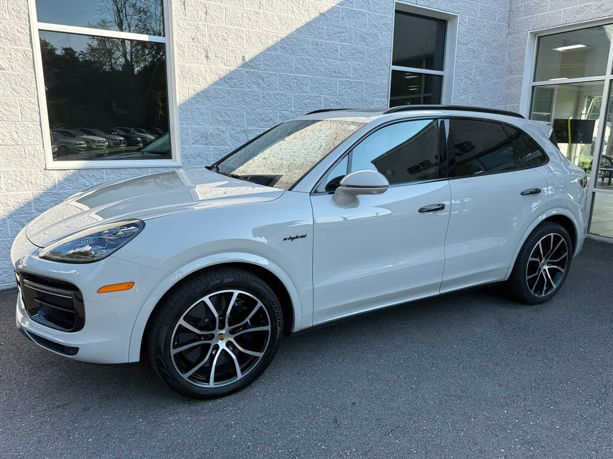 2021 Porsche Cayenne E-Hybrid Turbo S SUV