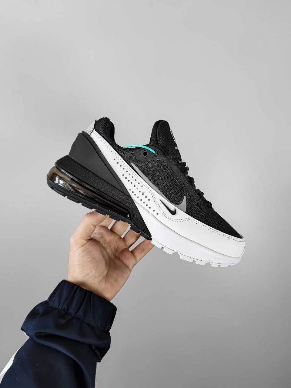 Nike Air Max 270 Pulse Black/White