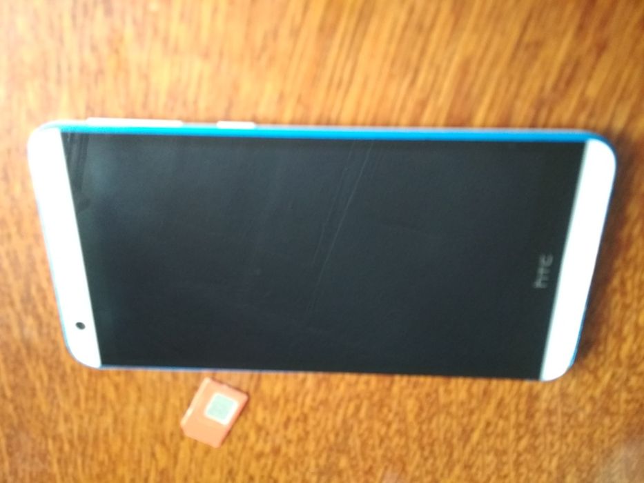 HTC Desire 820 - на запчастини