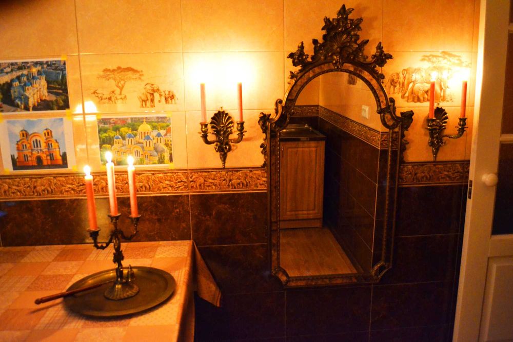 Зеркало для екстрасенс, медіум, ясновидиця, цілителька, ворожка