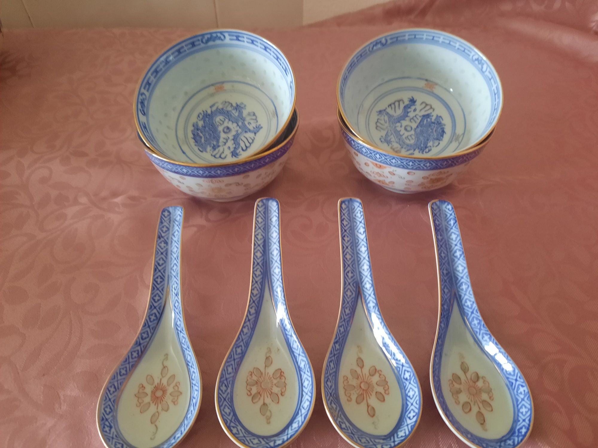 Taças  chibesas com colher