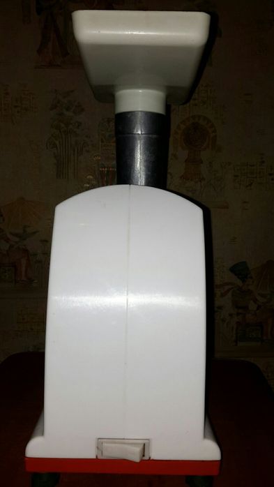 М'ясорубка, соковижималка