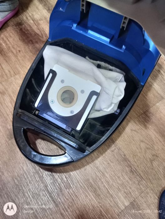 Пылесос Vitalex VL-7001 1800W