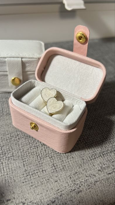 Nowe klipsy z pudełkiem – serduszka