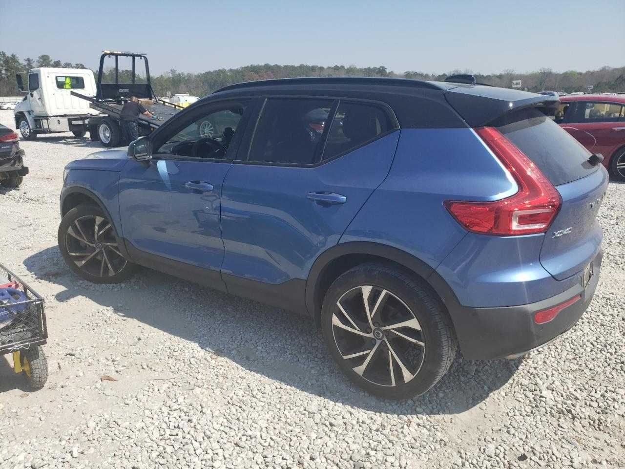 2020 Volvo Xc40 T4 R-design