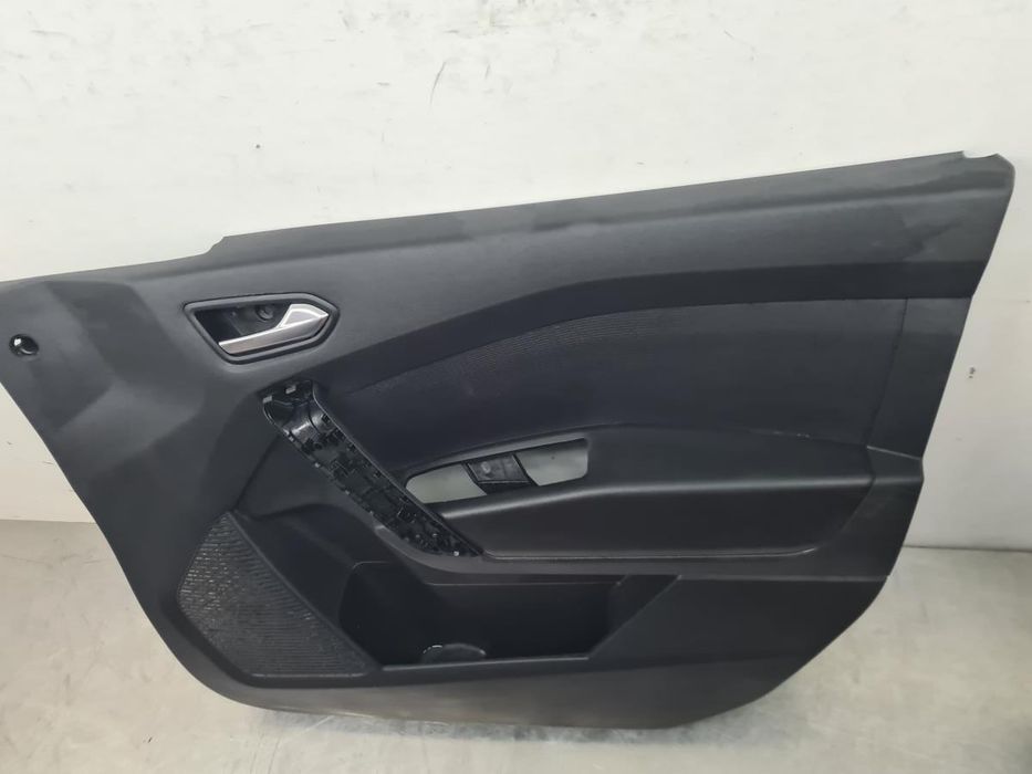 Forra porta / quartela frente direita RENAULT Kangoo III