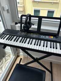 Yamaha PSR F52 Teclado Portátil - Novo