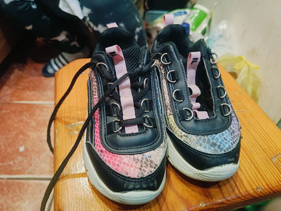 Adidasy dla dziewczynki Fila róż 30