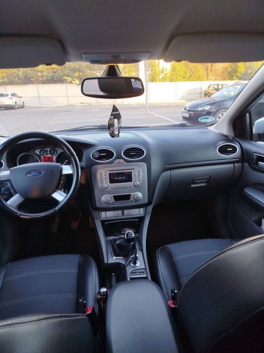 Оренда прокат авто Ford Focus Titanium