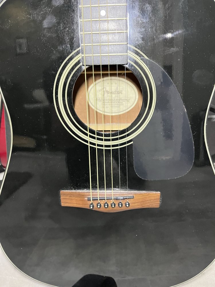 Gitara akustyczna Fender