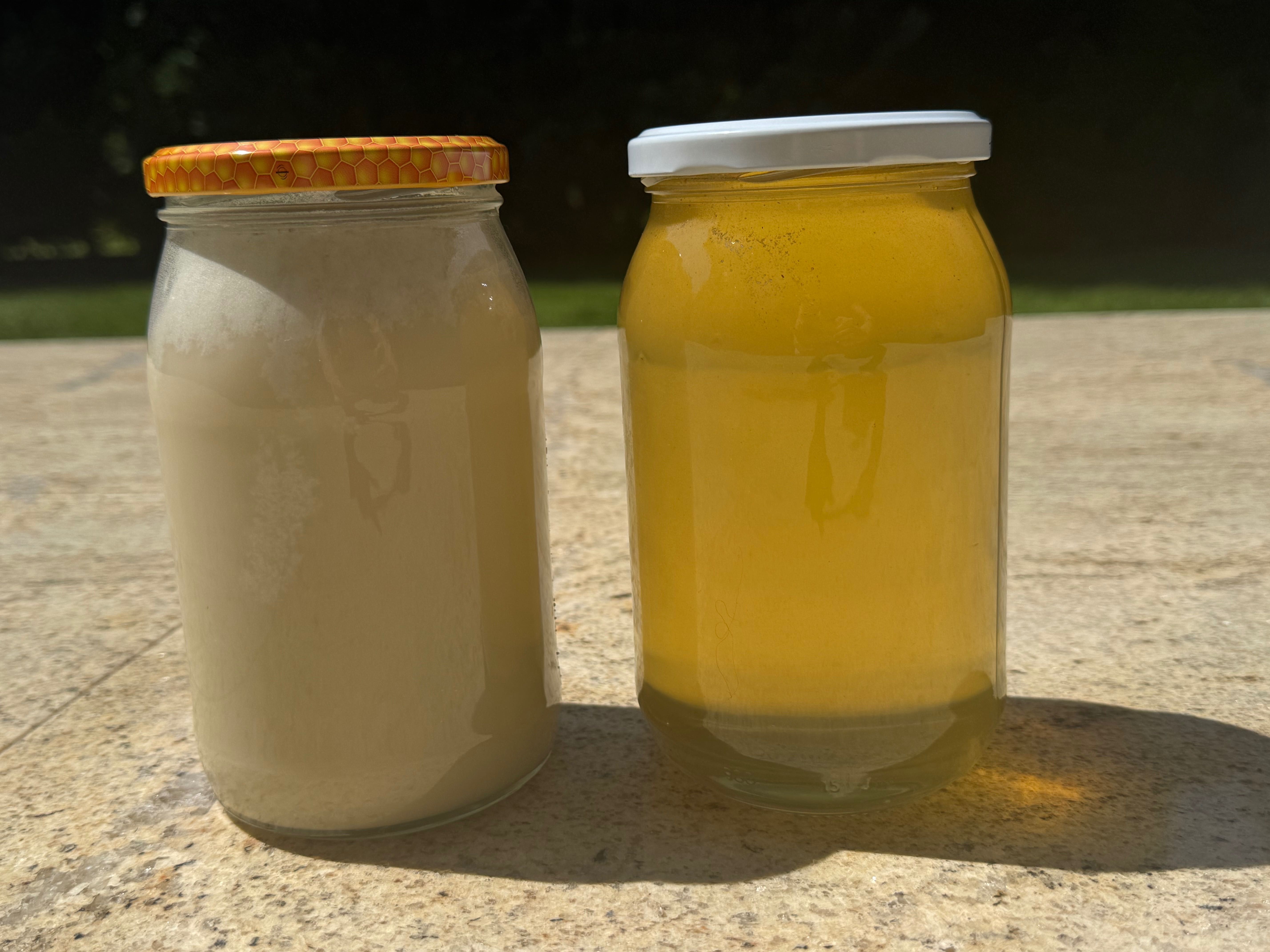 Naturalny świeży miód