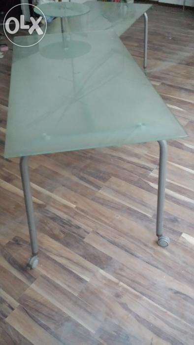 Nowoczesne biurko szklane rozkładane dwuczęściowe ,dwupoziomowe