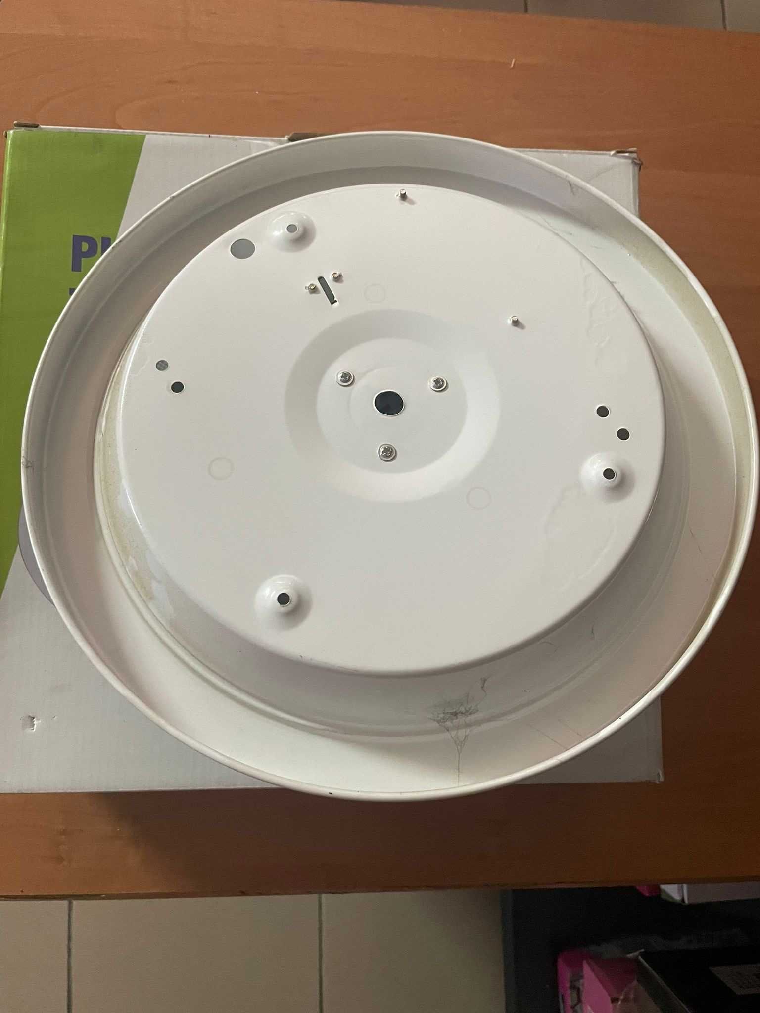 Lampa LED z czujnikiem ruchu nowa