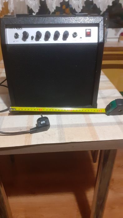 Wzmacniacz gitarowy maxMUSIC