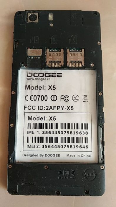 Смартфон Doogee Х5 на запчасти