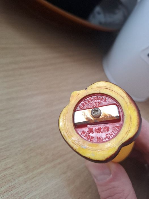 Stara temperówka, banan