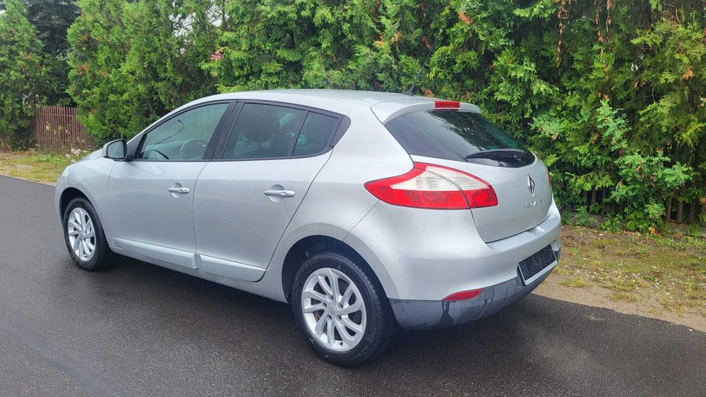 Sprzedam,
Renault Megane 1.2 benzyna TCe 115 KM ,