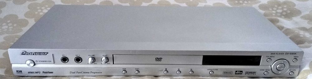 Двд плеер Pioneer DV595