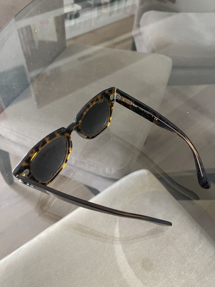 Óculos escuros Ray-Ban para senhora