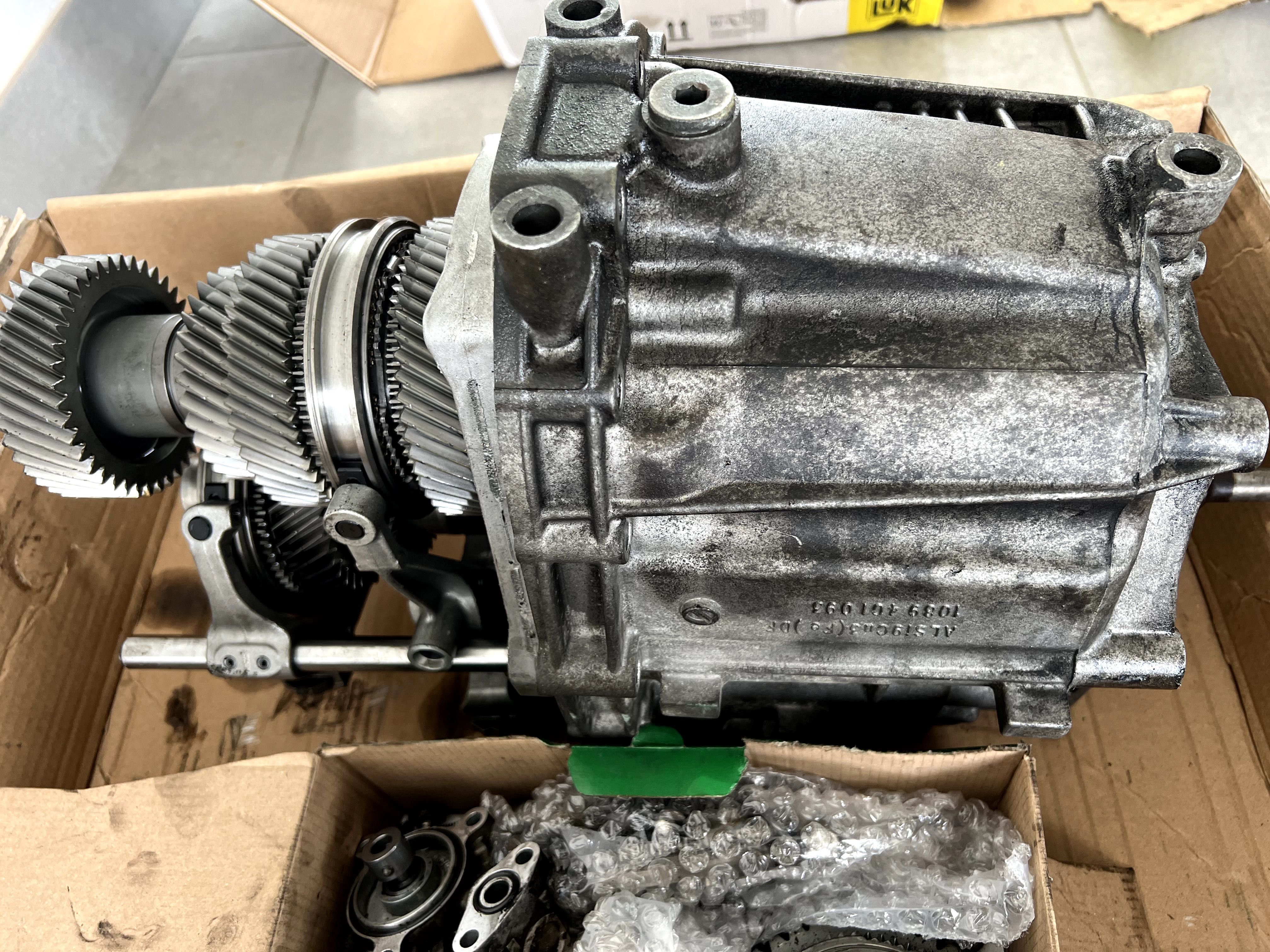 Caixa velocidades BMW F20 N47 para peças