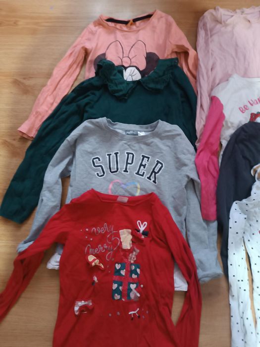 Ubranka dla dziewczynki rozm 122