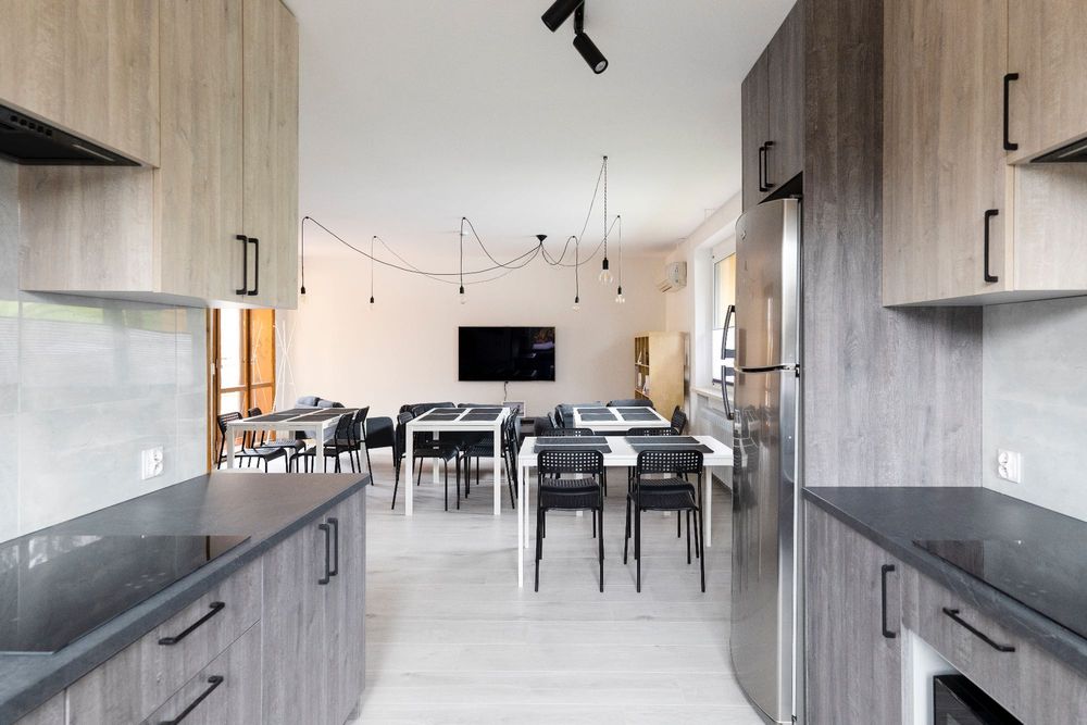 Noclegi Kobyla Góra, Ostrzeszów, Syców, Kępno dla firm i nie tylko