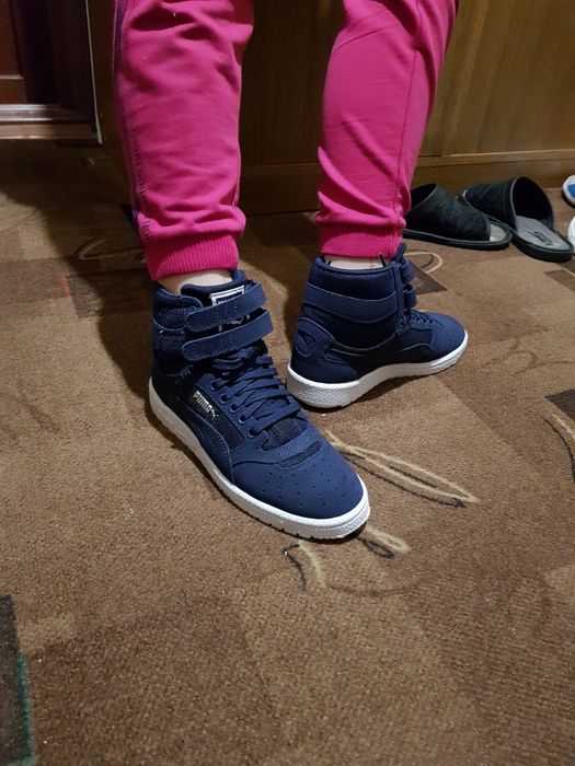Кеди,снікерси, хайтопи ,ботинки PUMA Sky ll Hi Core