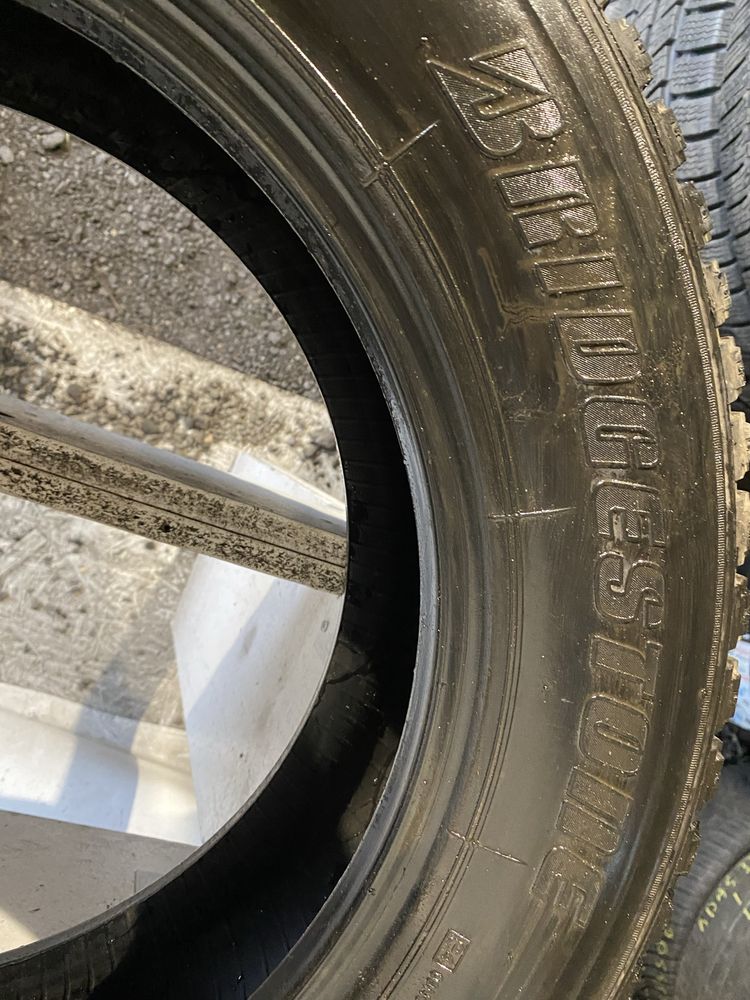 opona pojedyncza 205/65/16c Bridgestone Blizzak W800