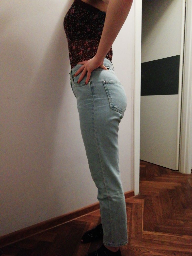 Spodnie jeansowe rozmiar 36 Sinsay