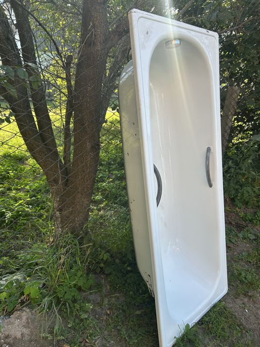 Продам ванну желізну