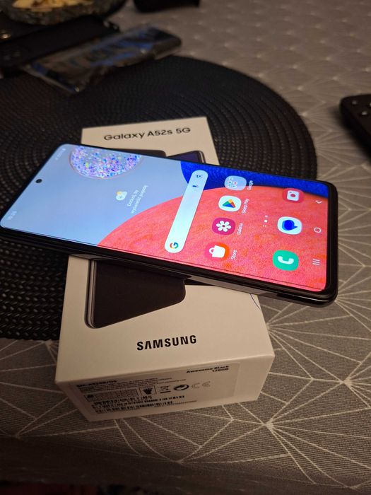 Samsung Galaxy A52s 5G + 2 casy