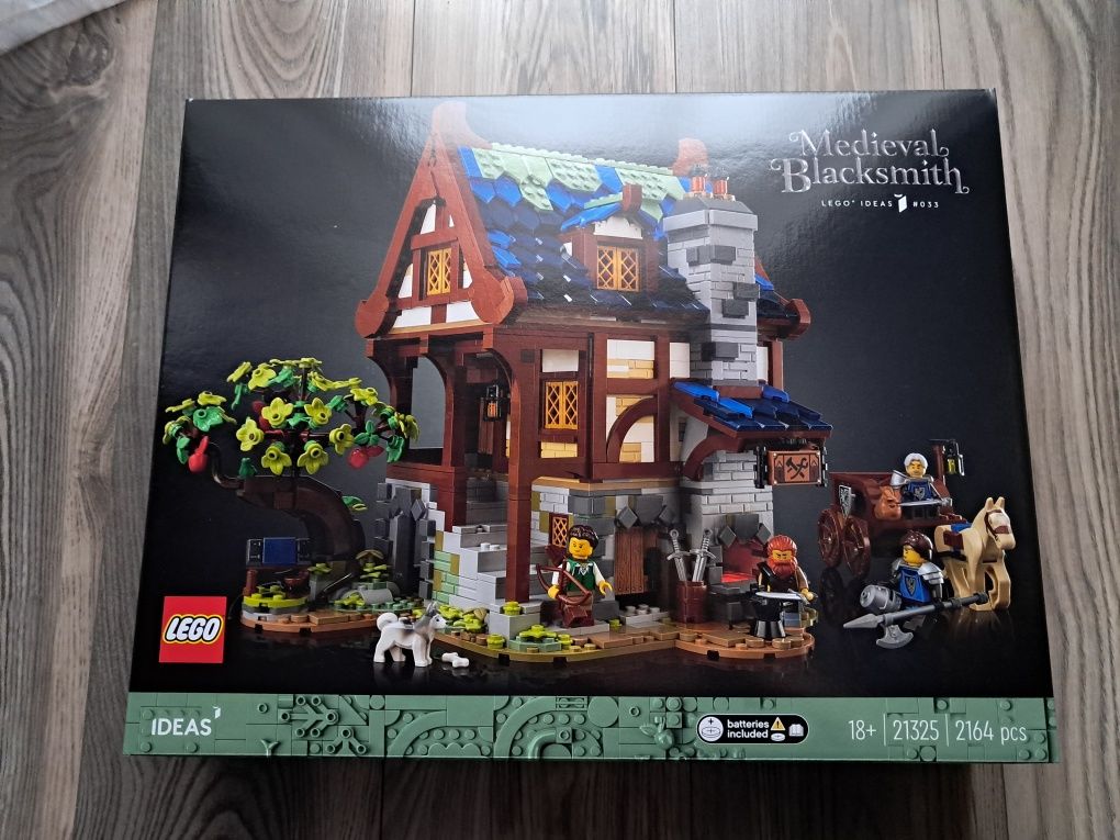 LEGO IDEAS 21325 Średniowieczna Kuźnia