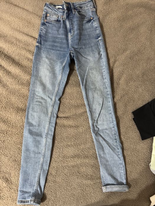 Джинси жіночі Mango