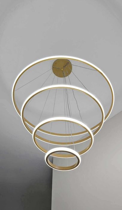 Lampa wisząca led 4 ring złota stan idealny