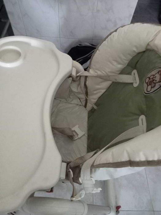 Cadeira de refeição