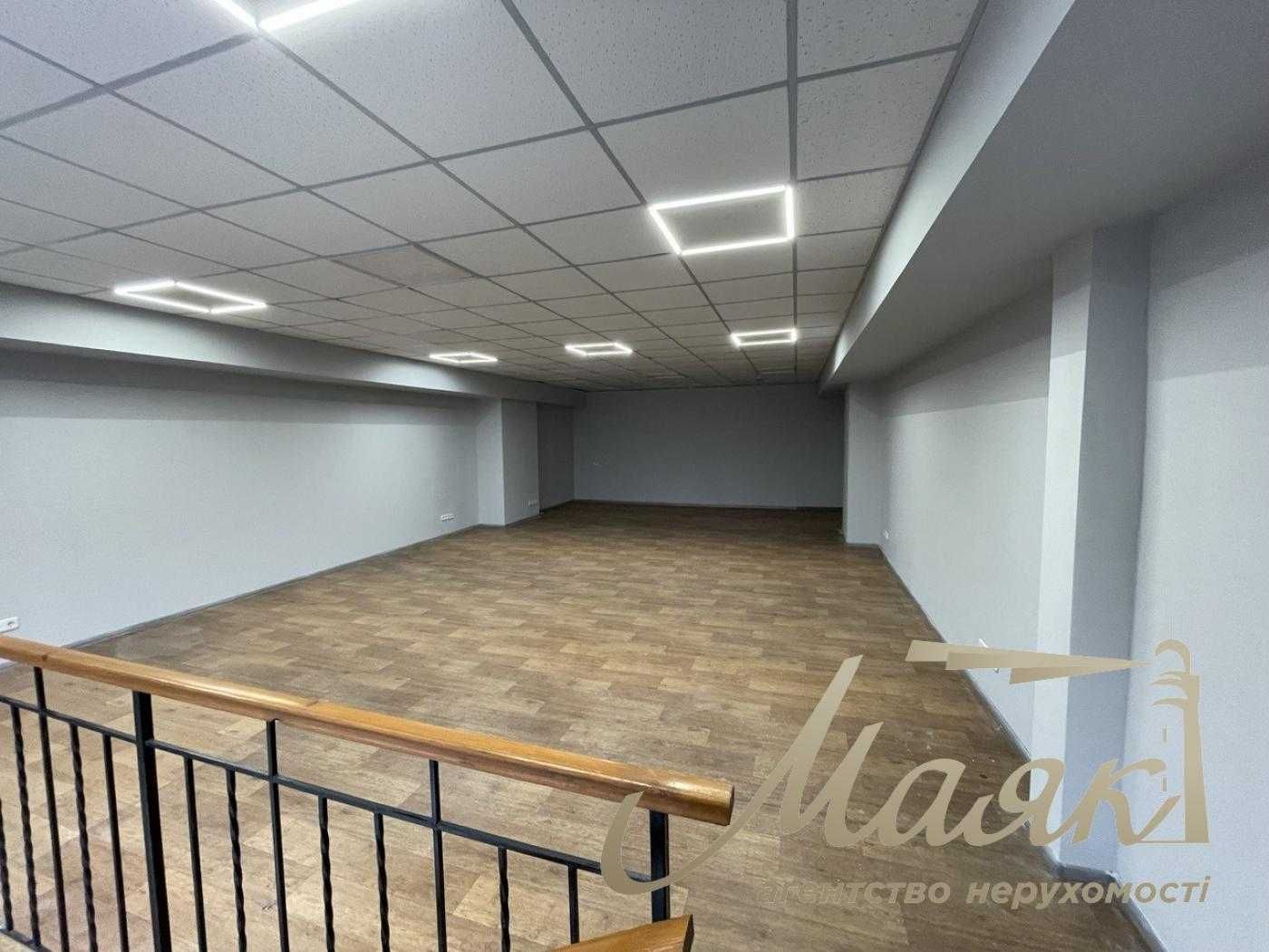 Аренда нового офисного помещение 408м2 в бизнес центре, Соломенка