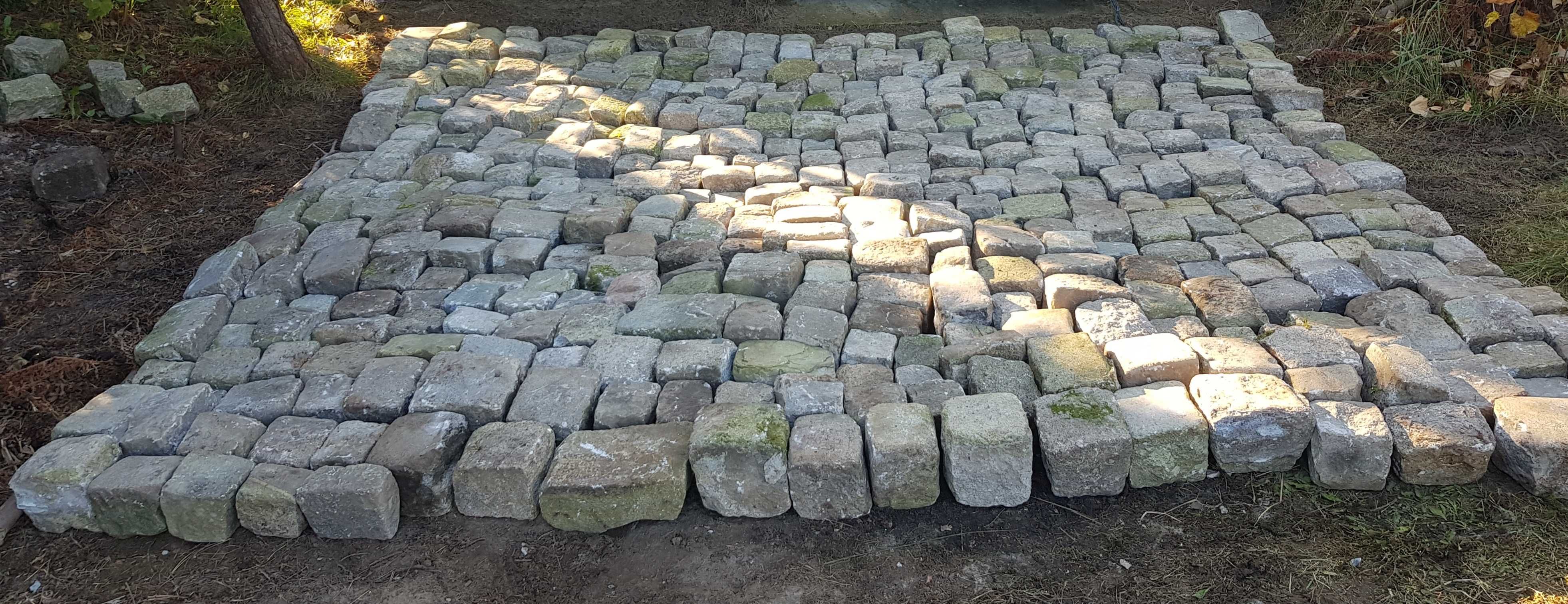 Kostka brukowa granitowa "poniemiecka", duża - OKAZJA,TANIO !