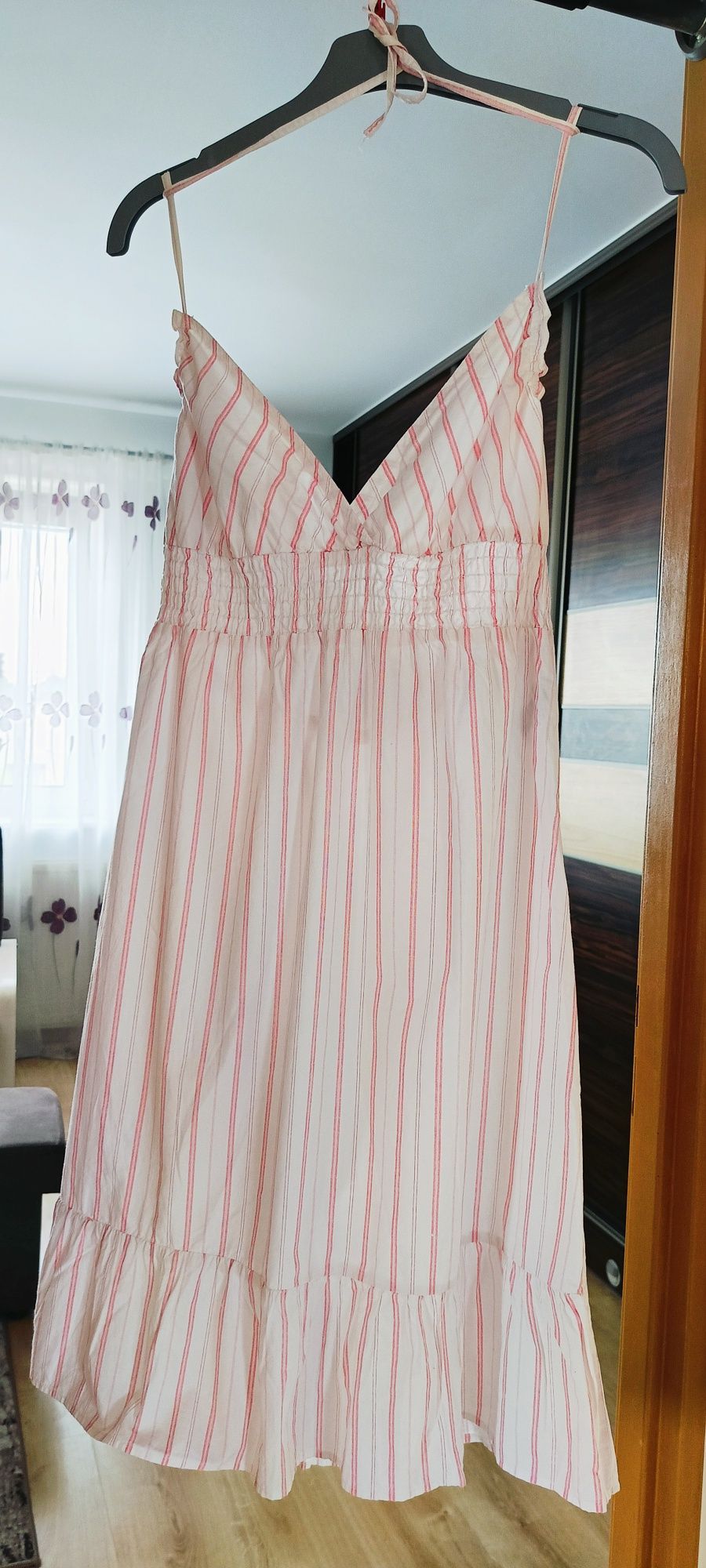 Letnia sukienka boho, sukienka MIDI, sukienka wiązana na szyi