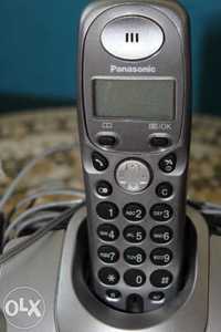 радиотелефон Panasonic KX-TG1107UA