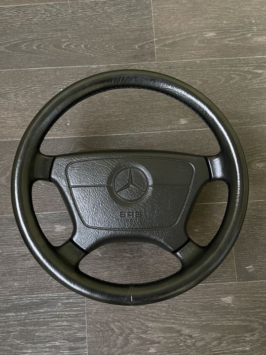 Мерседес руль 190 124 202 208 210 140 кермо