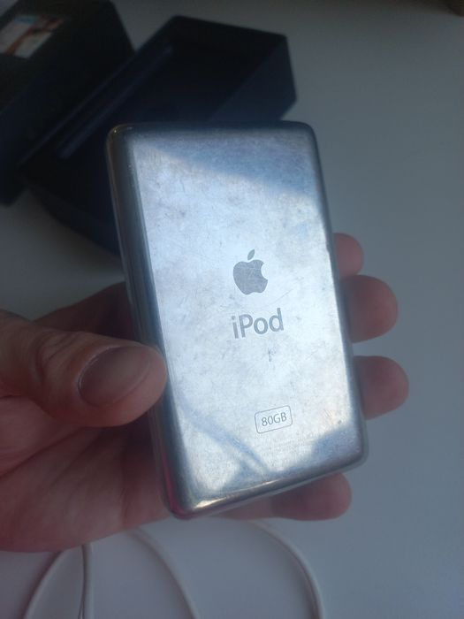 Apple iPod Classic 80gb w pełni sprawny