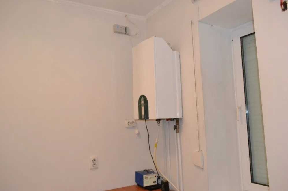 Продається    помещение (Капсюль) ,центр.