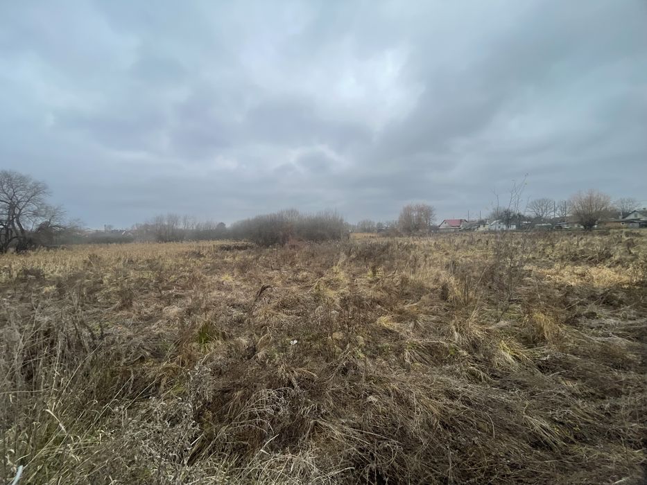 Земельна ділянка під забудову