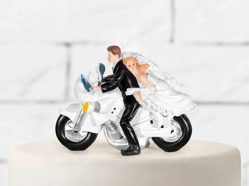 figurka para młoda na motorze ścigacz na tort wesele ślub dekor stołu