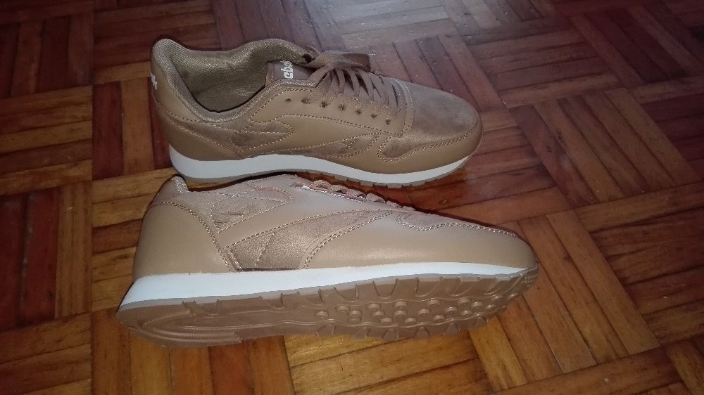 Sapatilhas Nike e Reebok novas