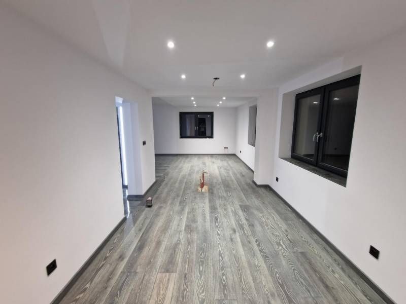 Malowanie., tapetowanie . gladzie maszynowe ręczne .Generalne remonty