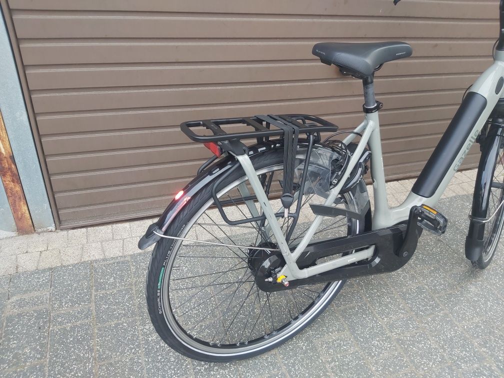 Rower elektryczny Gazelle Grenoble C8 Bosch Active Line Plus