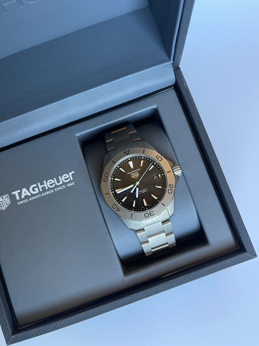 Tag Heuer Aquaracer Professional 200 Solargraph